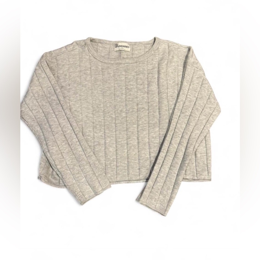 NWOT No Boundaries Light Gray Ribbed Sweatshirt